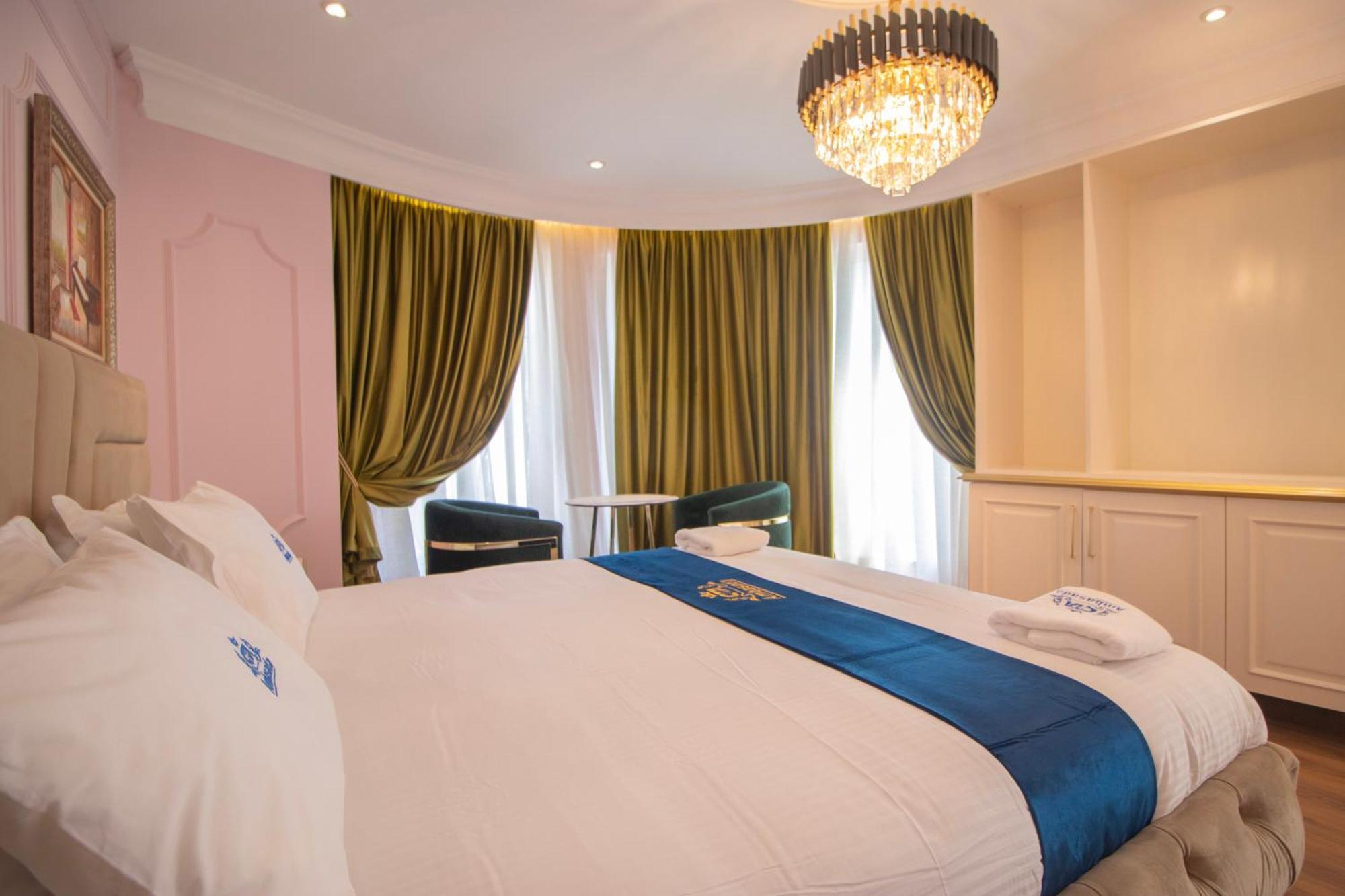 Hotel Ambasada Qta Paskuqan Экстерьер фото