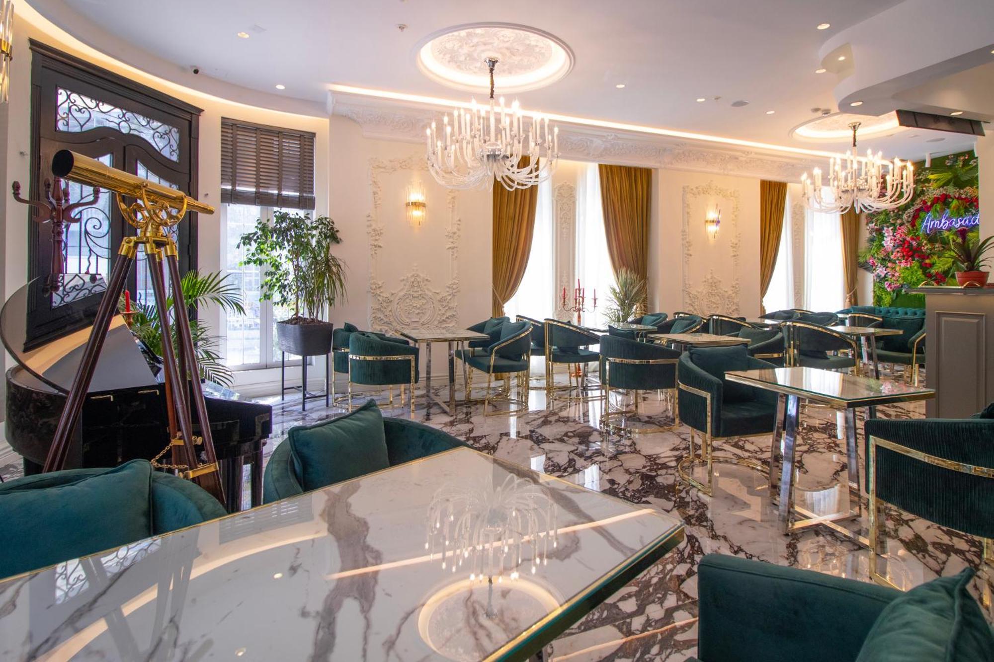 Hotel Ambasada Qta Paskuqan Экстерьер фото
