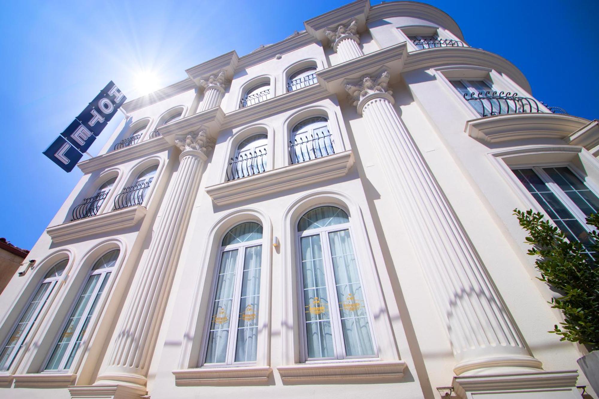 Hotel Ambasada Qta Paskuqan Экстерьер фото