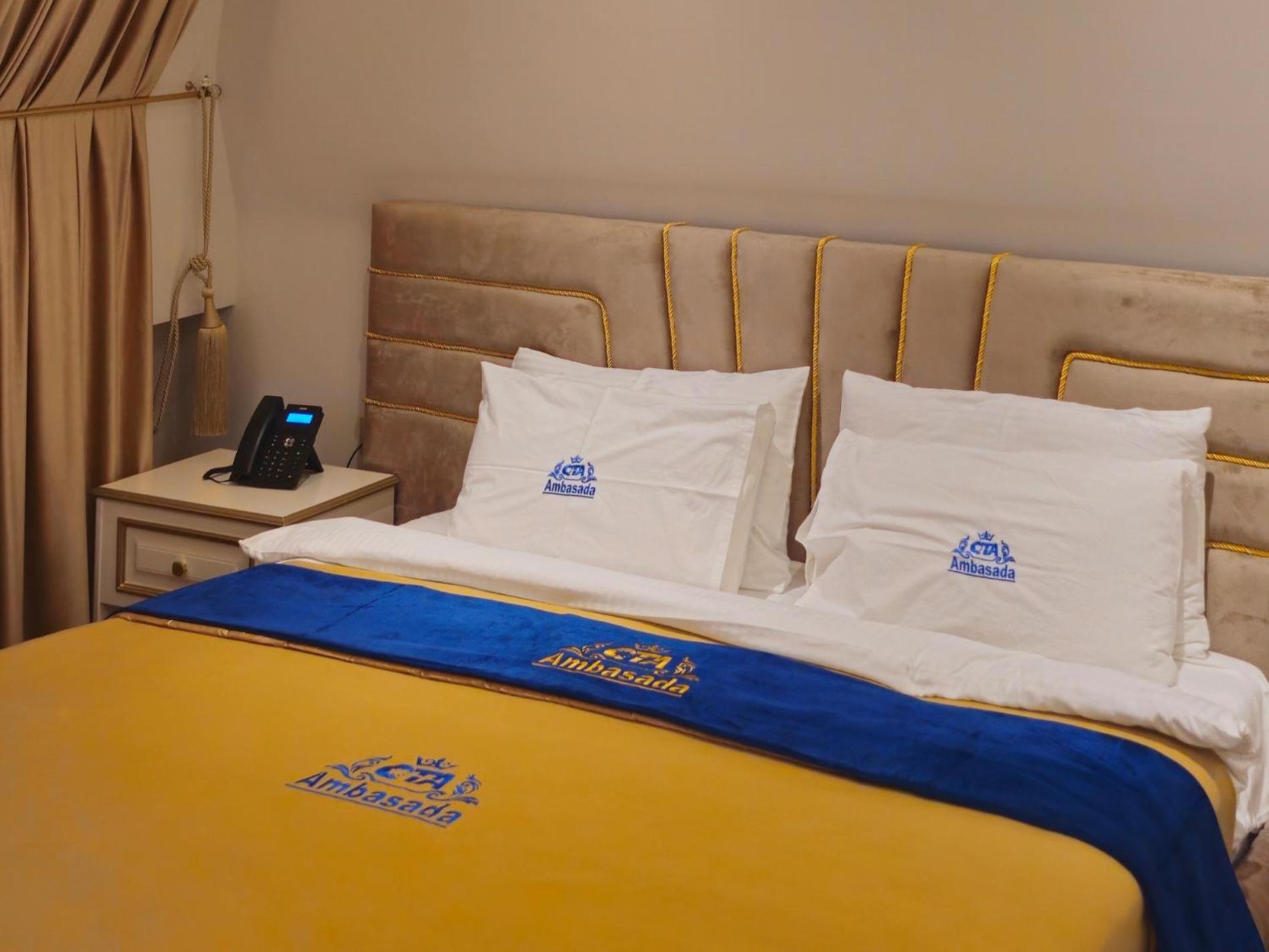 Hotel Ambasada Qta Paskuqan Экстерьер фото