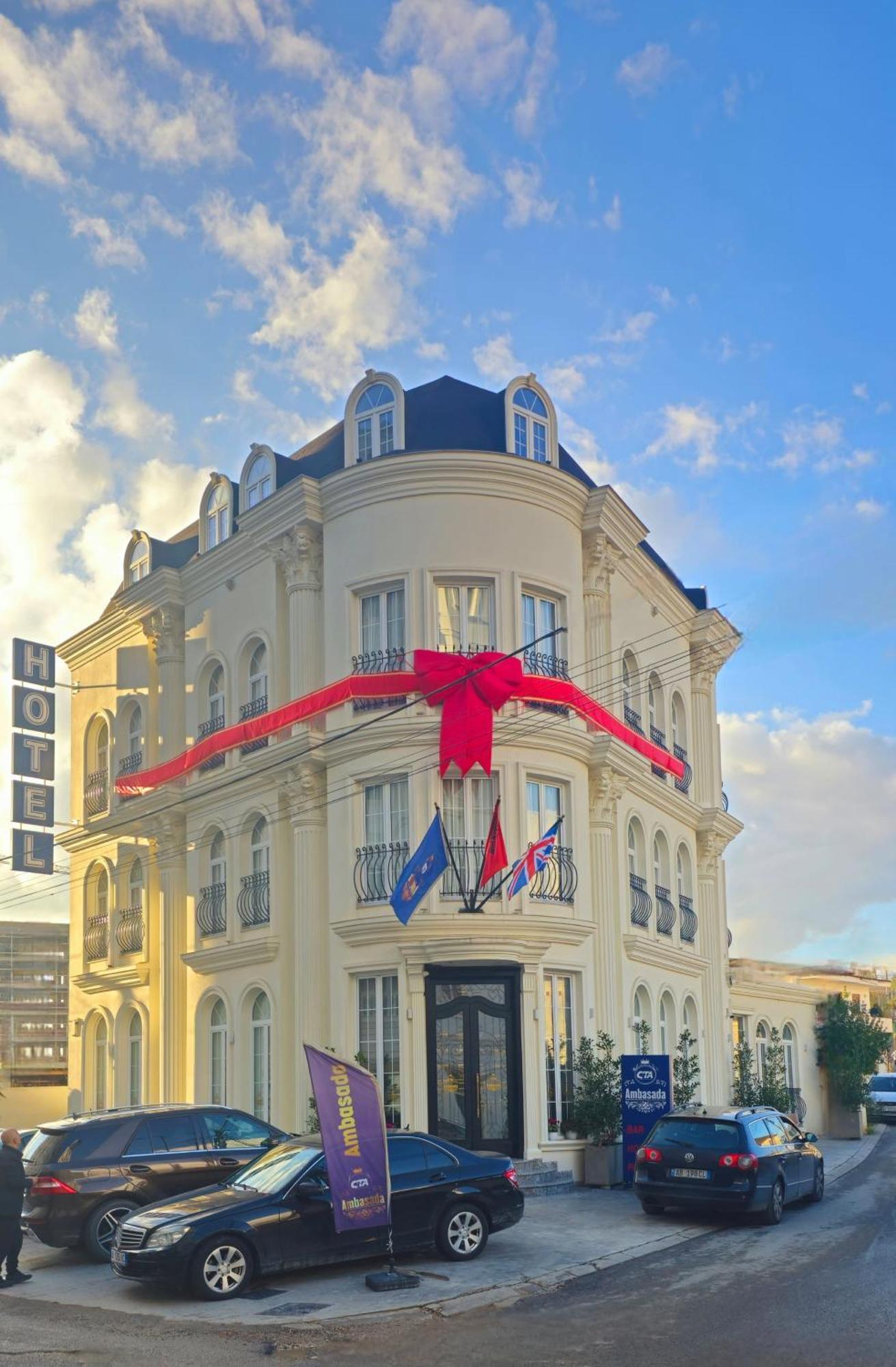 Hotel Ambasada Qta Paskuqan Экстерьер фото